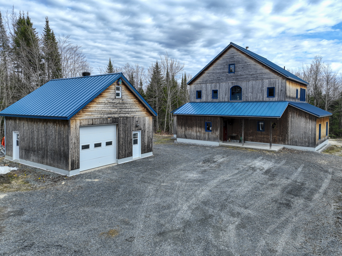 maison à vendre avec terre à bois