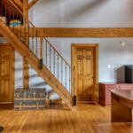 maison avec terre à bois à vendre et bureau pour travail à la maison